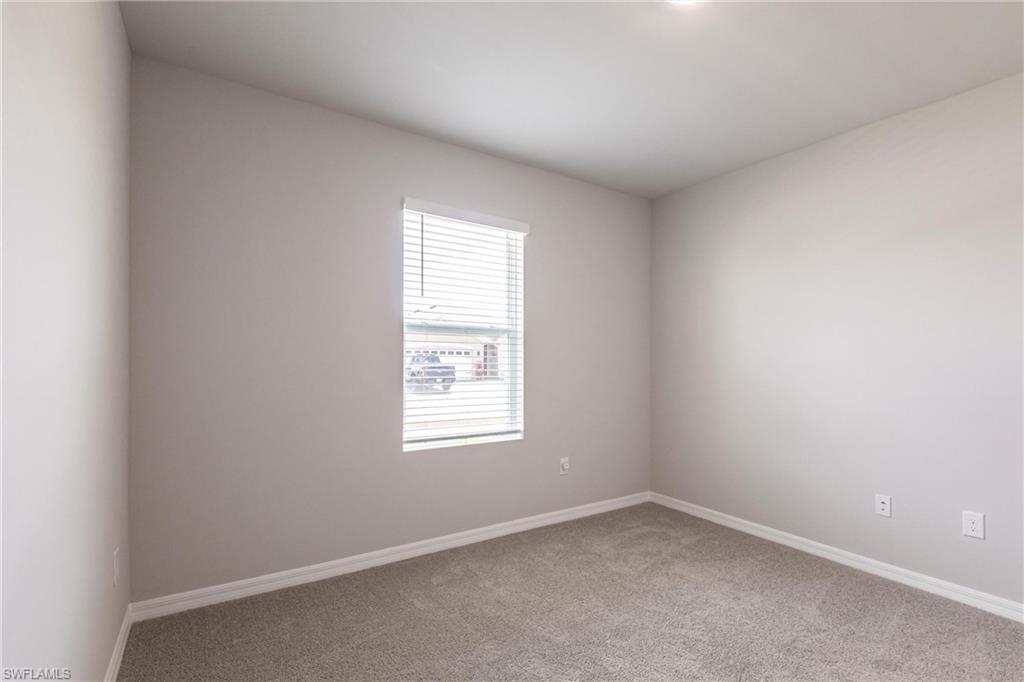 20241 Camino Torcido Loop Property Photo 20