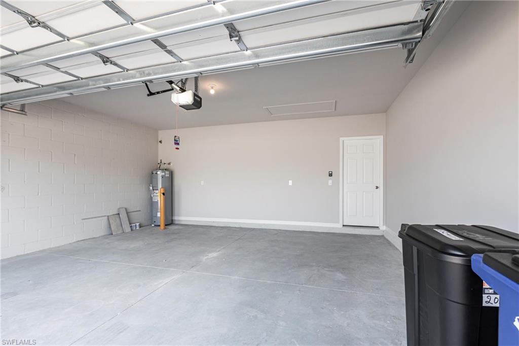 20241 Camino Torcido Loop Property Photo 30