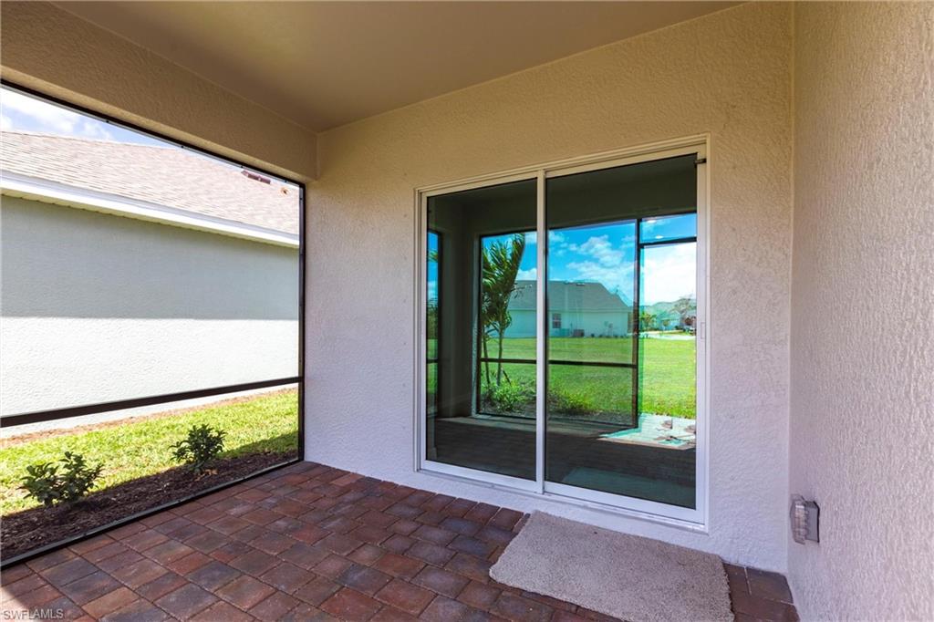 20241 Camino Torcido Loop Property Photo 32
