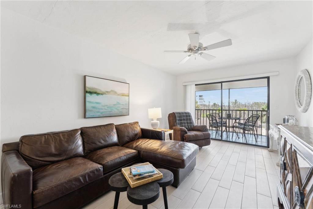 6893 Estero Blvd # 425 Property Photo 4