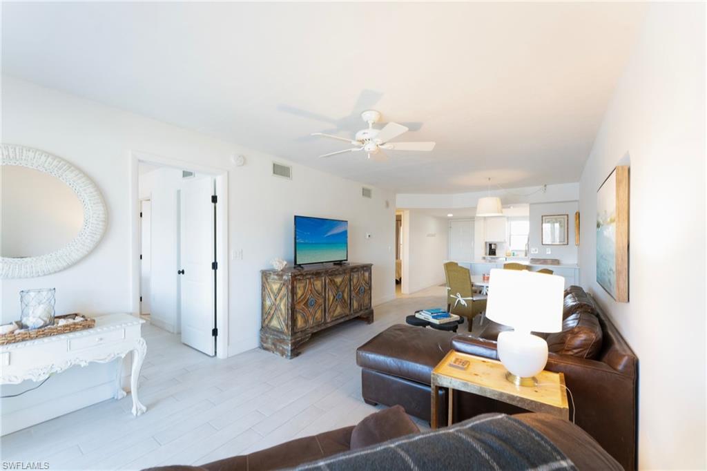 6893 Estero Blvd # 425 Property Photo 6