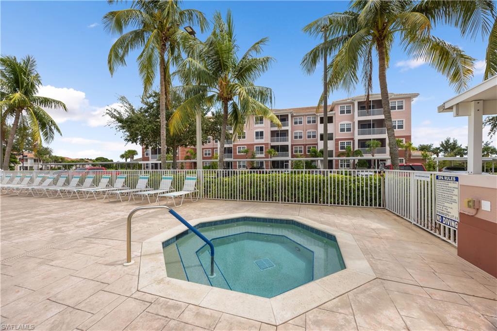15901 Royal Pointe LN # 404 Property Photo 1