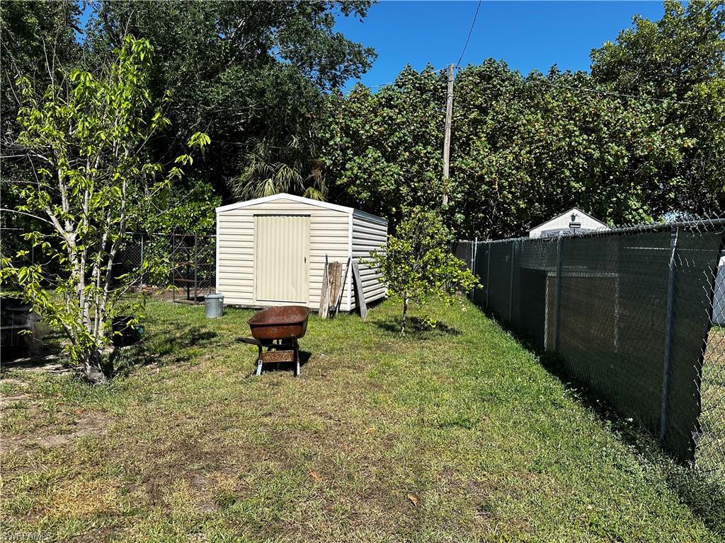 110 Clayton Ave Property Photo 39