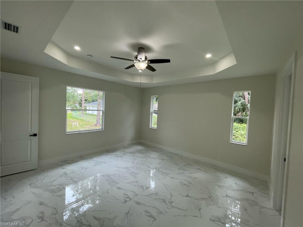 6124 Laurelwood Dr Property Photo 8
