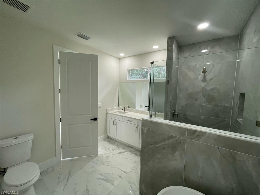 6124 Laurelwood Dr Property Photo 14