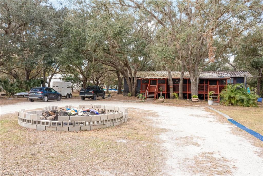 1279 Ne River Rock Dr Property Photo