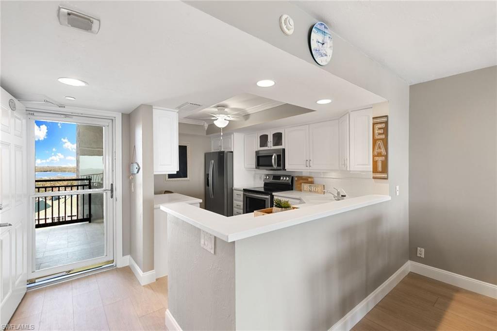 2800 Estero Blvd # 1104 Property Photo 10