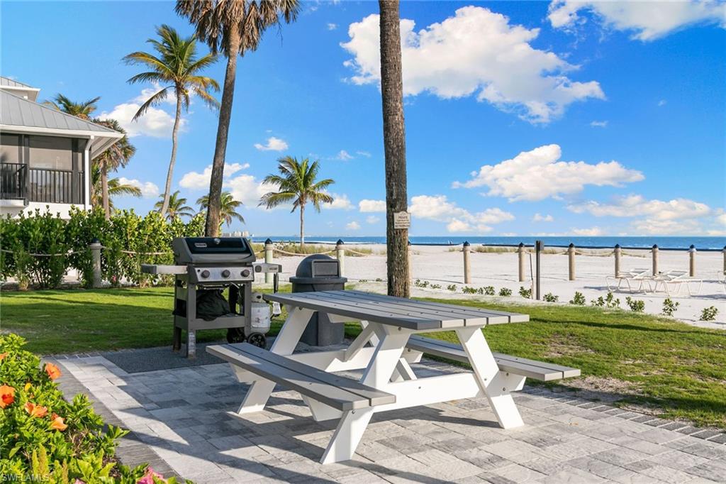 2800 Estero Blvd # 1104 Property Photo 43