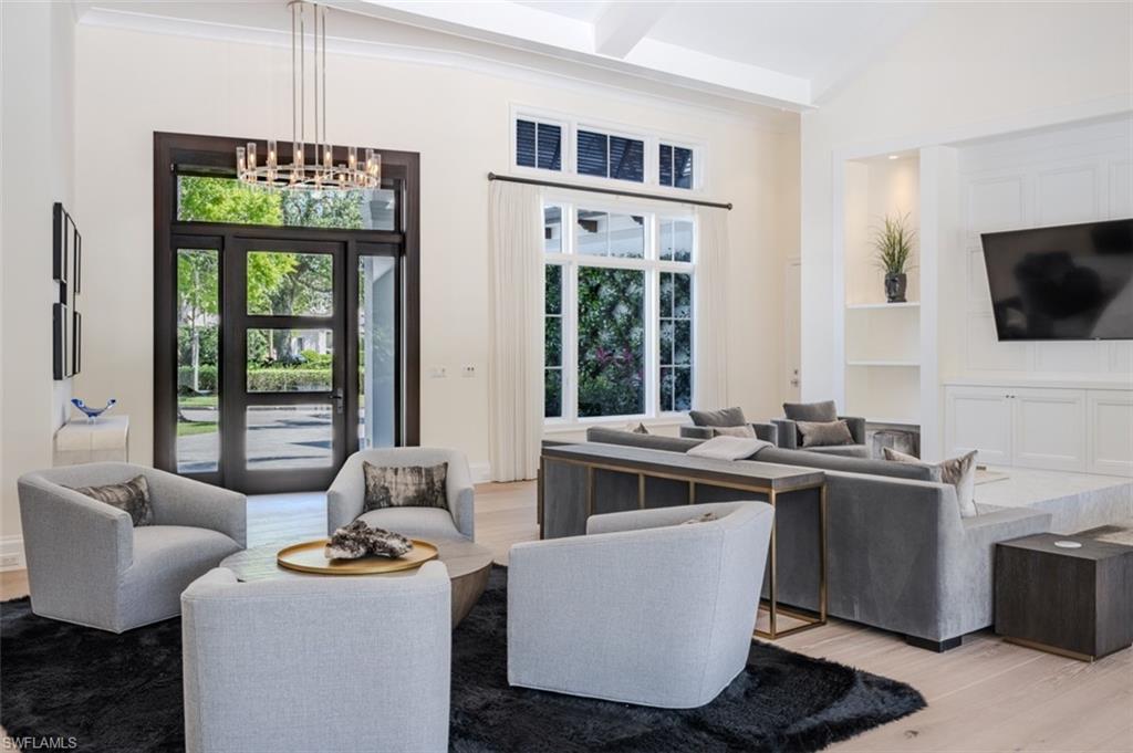 702 Bobwhite Ln Property Photo 7