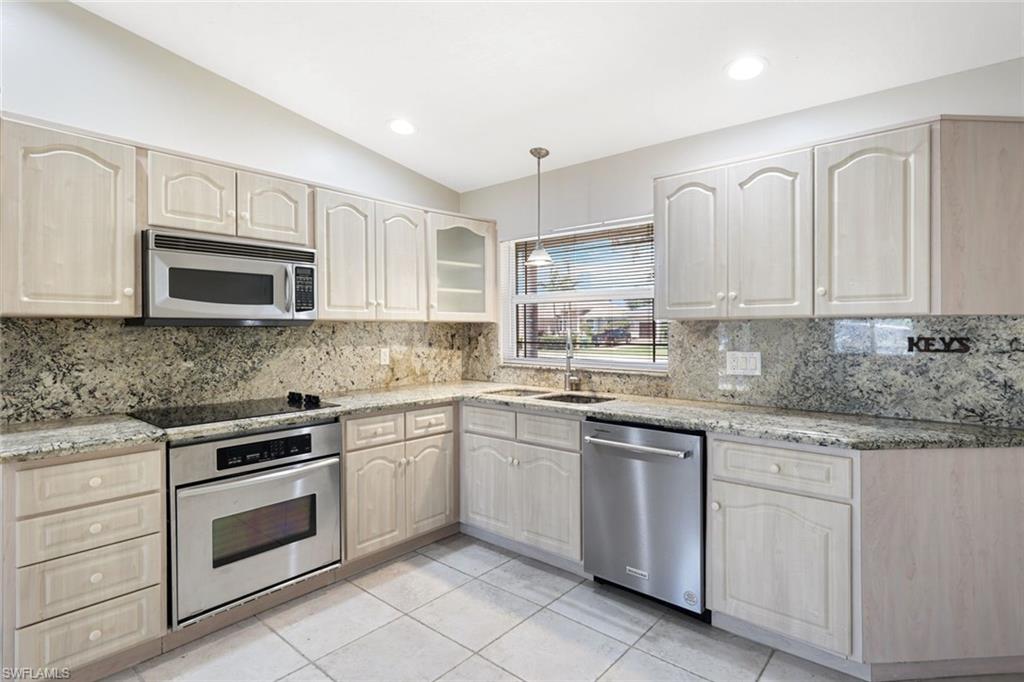 1504 El Dorado Pkwy W Property Photo 13