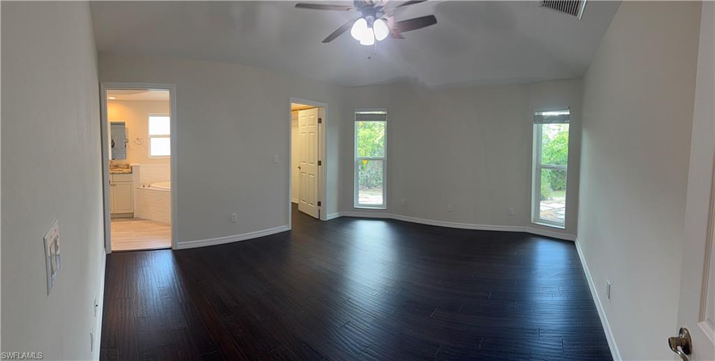 18249 Oak Rd Property Photo 13