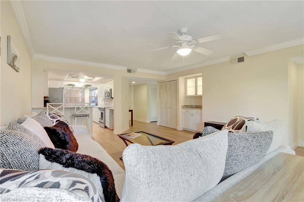 630 Wiggins Bay Dr # A11 Property Photo 16