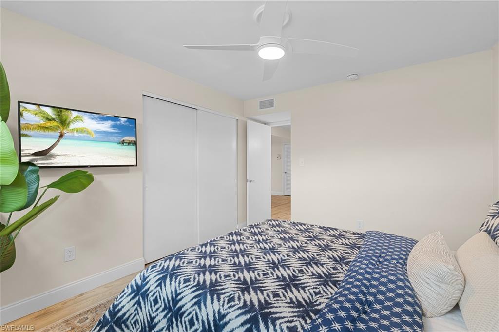 788 Park Shore Dr # F17 Property Photo 18