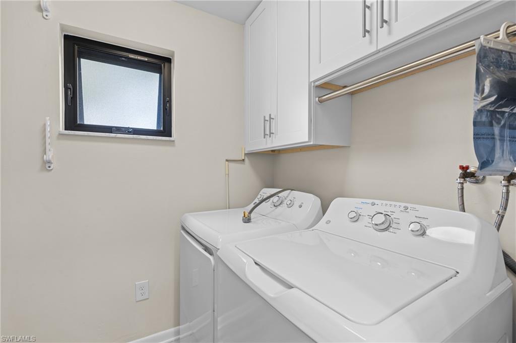 788 Park Shore Dr # F17 Property Photo 28