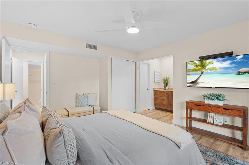 788 Park Shore Dr # F17 Property Photo 30