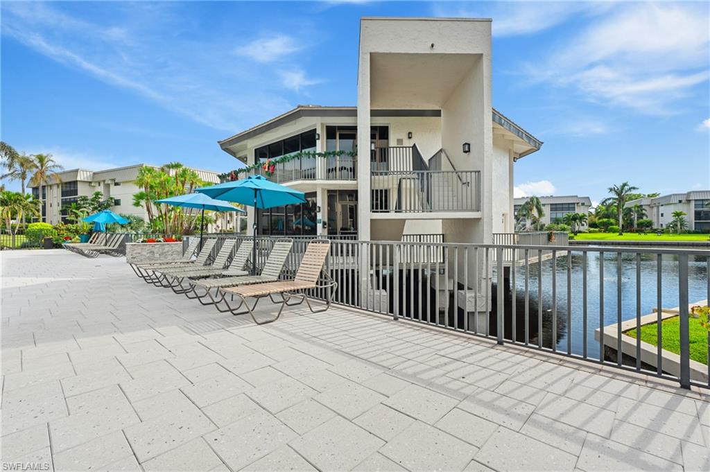 788 Park Shore Dr # F17 Property Photo 40