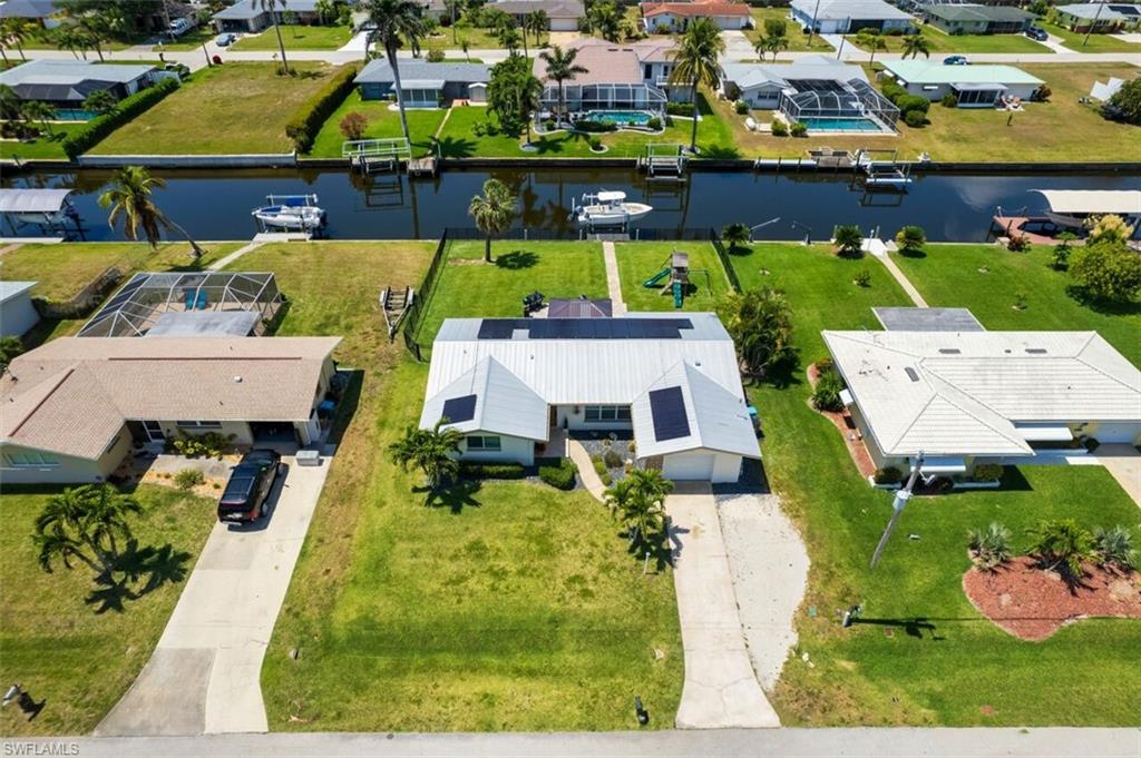 5220 Tower Dr Property Photo 3