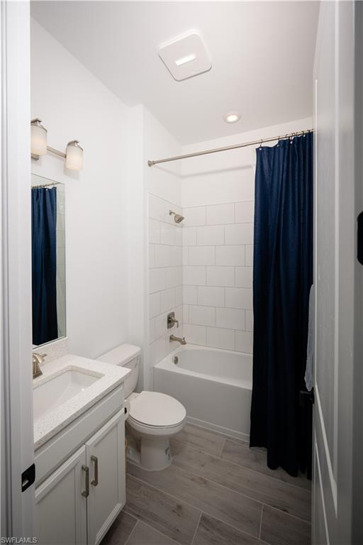 17554 Terracina Dr Property Photo 16