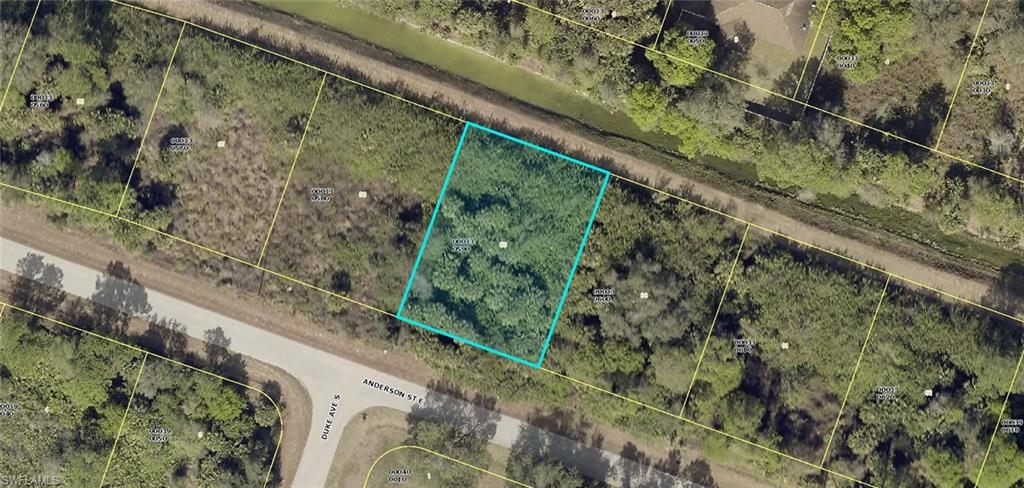 1041 Anderson St Property Photo 1