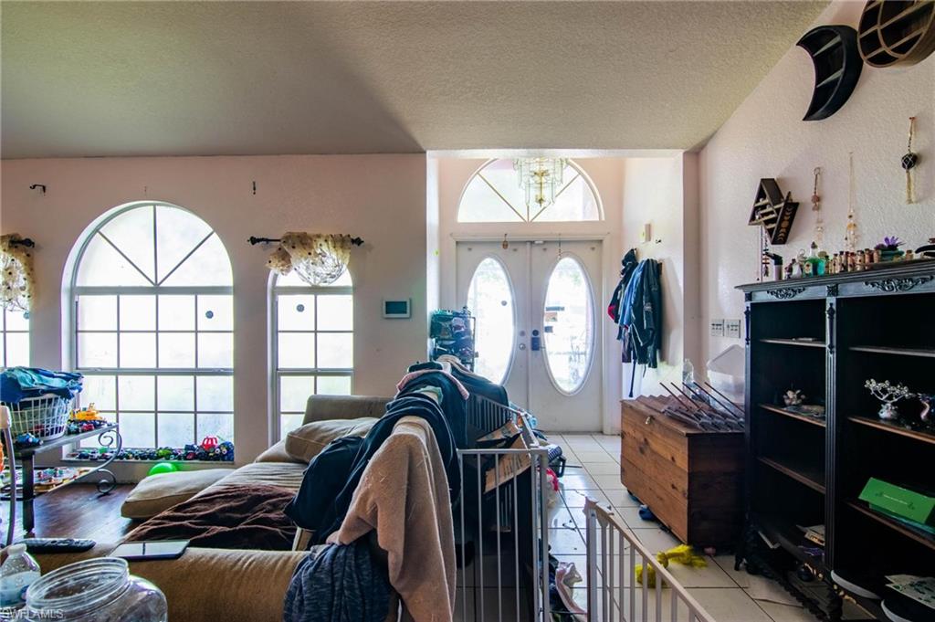 1412 Ne 1st St Property Photo 5