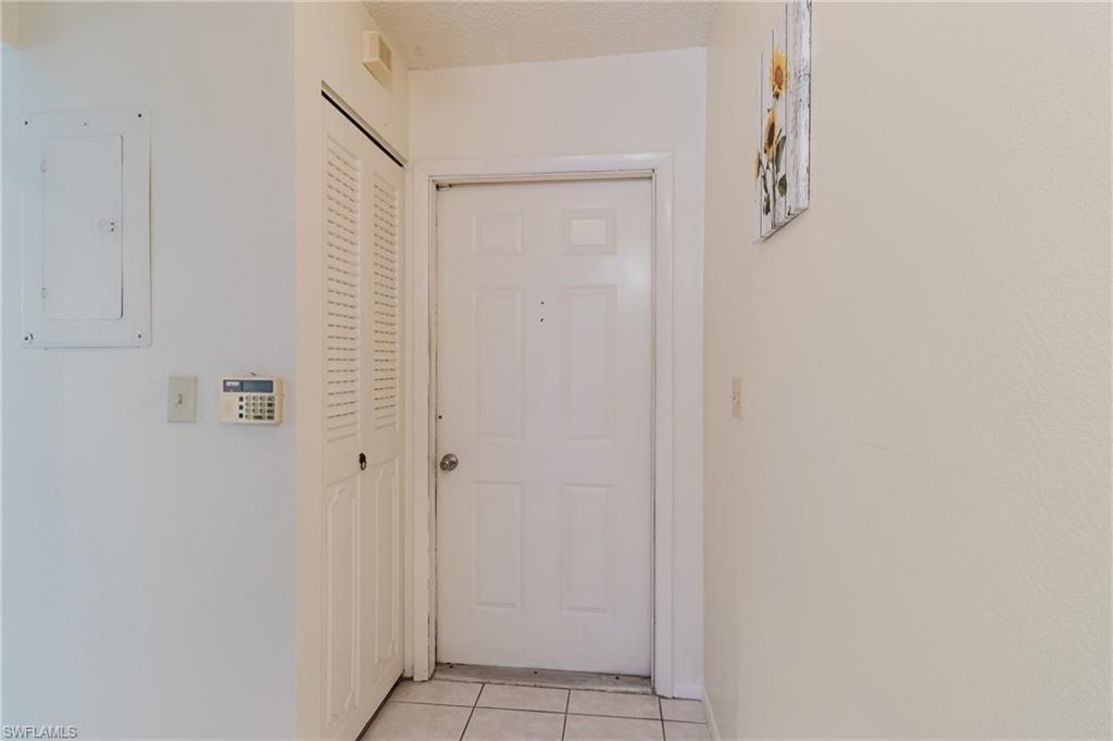 7152 Blanquilla Ct # 6 Property Photo 3