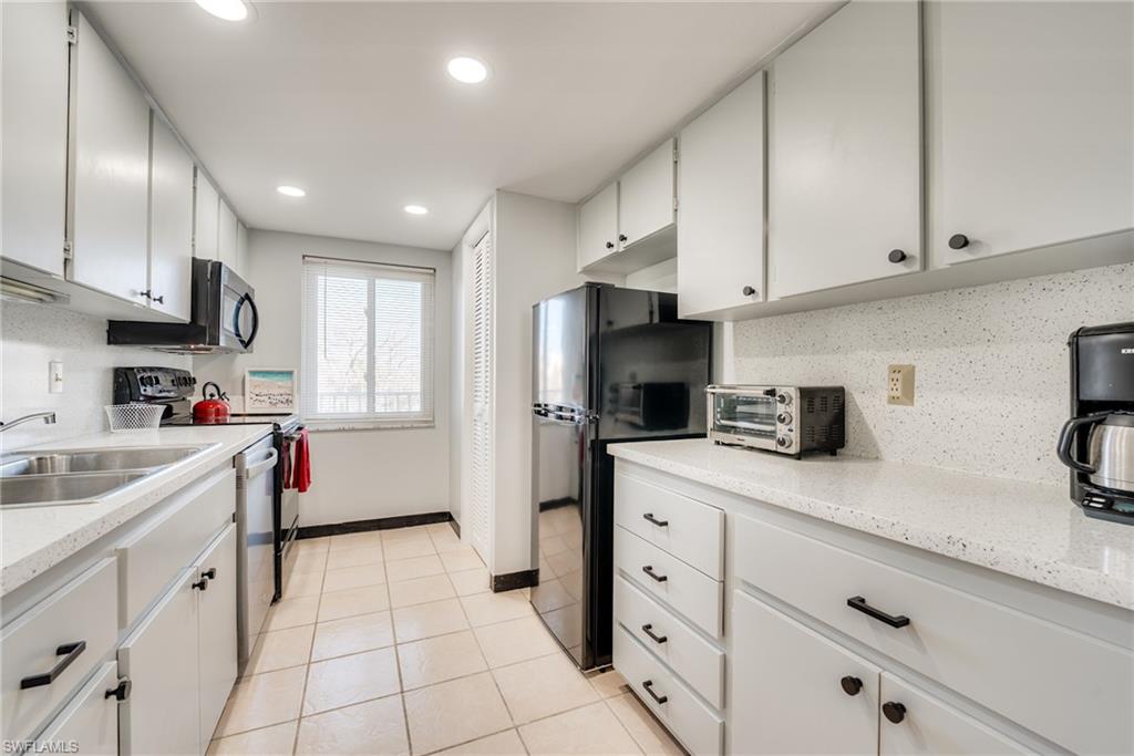 7400 Estero Blvd # 214 Property Photo 24