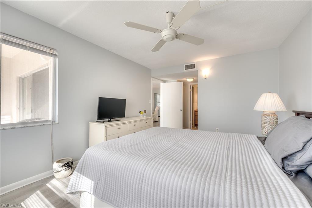 7400 Estero Blvd # 214 Property Photo 27