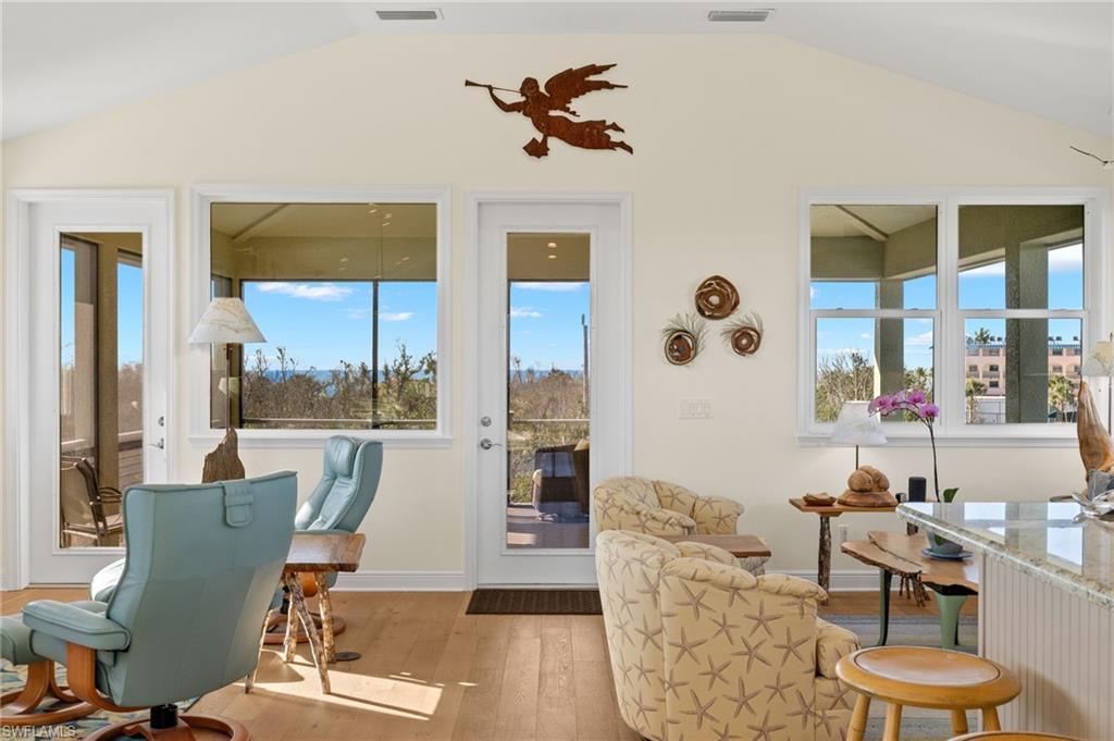 2190 Camino Del Mar Dr Property Photo 13