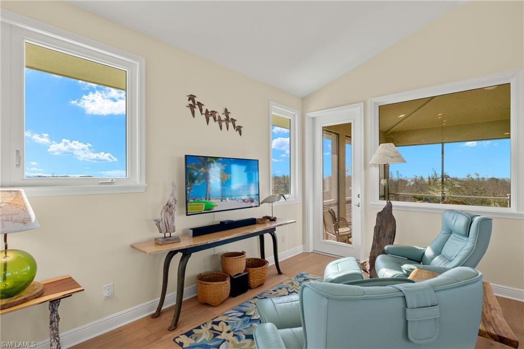 2190 Camino Del Mar Dr Property Photo 18