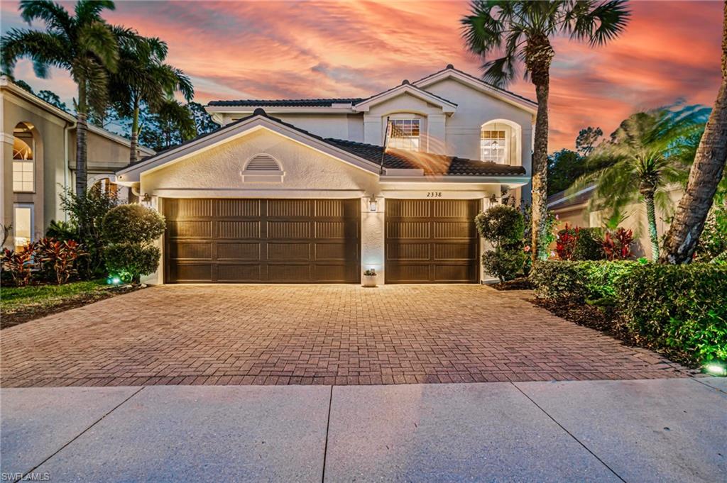 2338 Butterfly Palm Dr Property Photo 1
