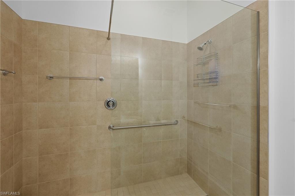9019 Triangle Palm Ln Property Photo 10
