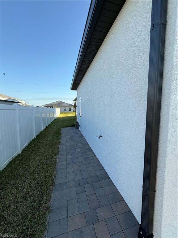 504 Nw 7th Ter Property Photo 27