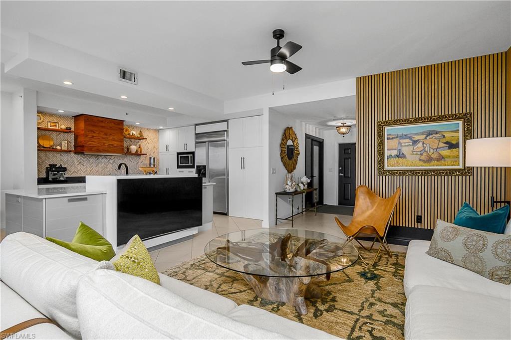 337 Vintage Bay Dr # D28 Property Photo 8