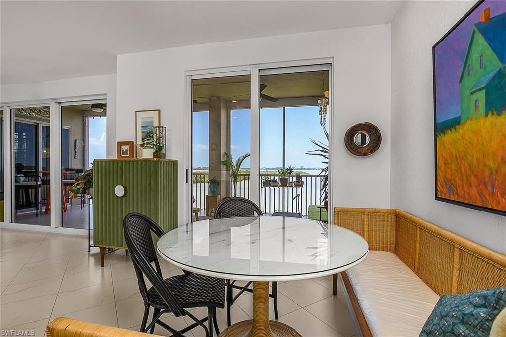 337 Vintage Bay Dr # D28 Property Photo 16