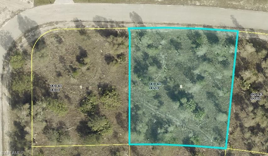 310 Jourferie Rd Property Photo 3