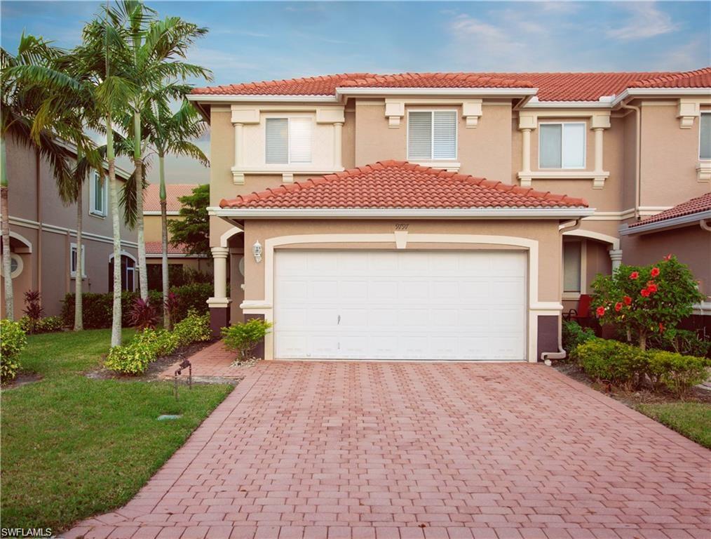 9797 Roundstone Cir Property Photo 1