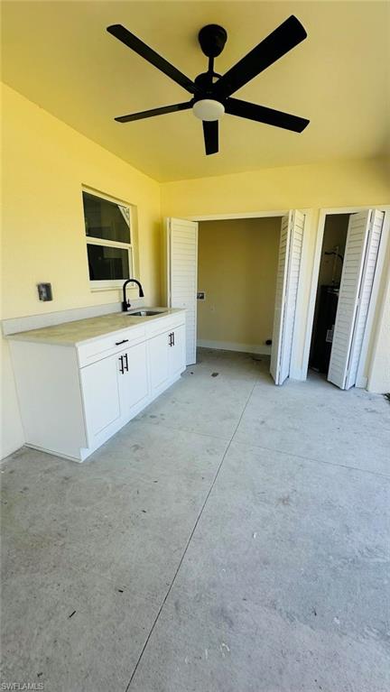 3307 40th St W Property Photo 16