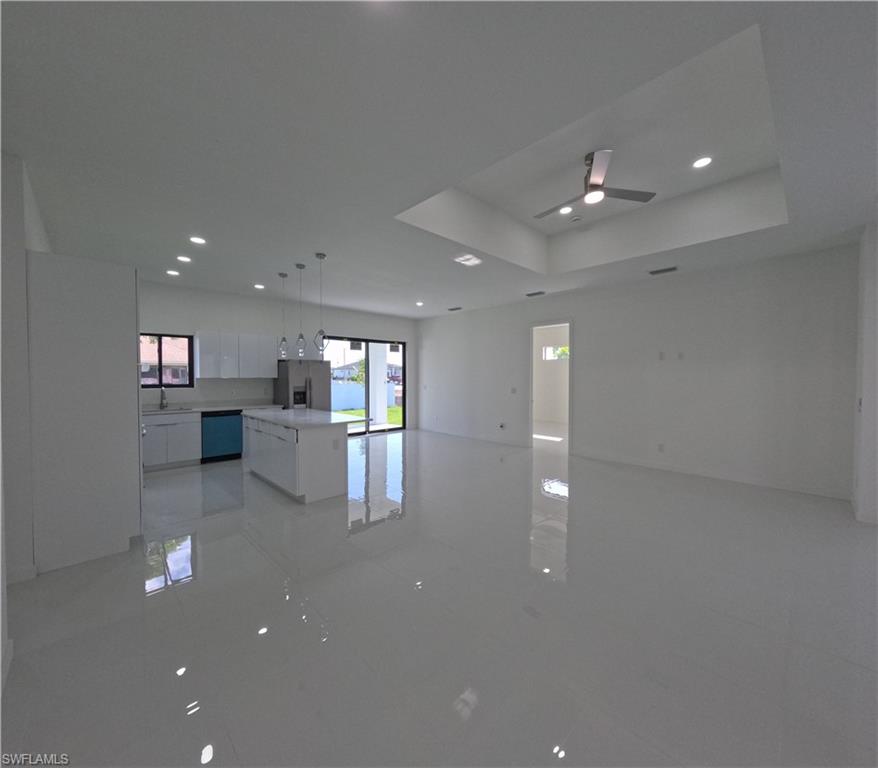 1806 Nw 20th Ter Property Photo 6