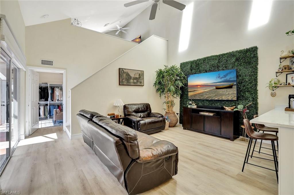 4350 Covey Cir # 7a Property Photo 6