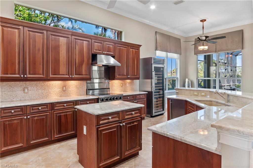 12083 Via Cercina Dr Property Photo 11