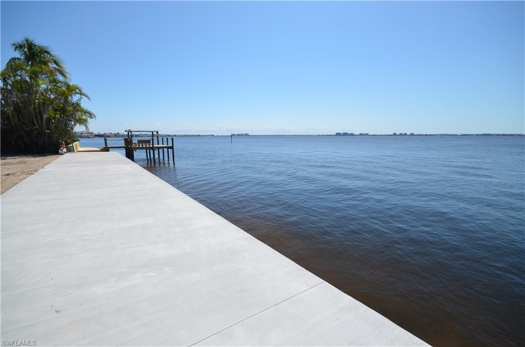 228 Bayshore Dr Property Photo 13