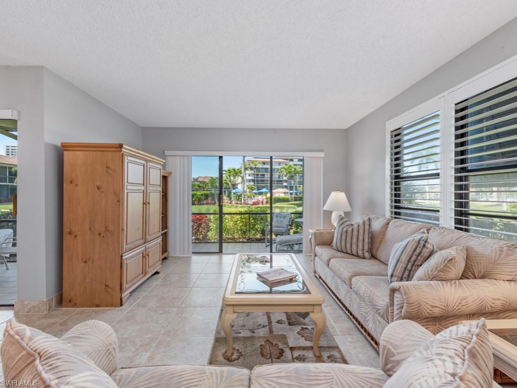 645 Seaview Ct # K2 Property Photo