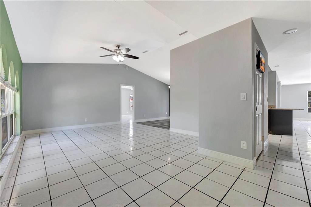 27375 Imperial Oaks Cir Property Photo 2