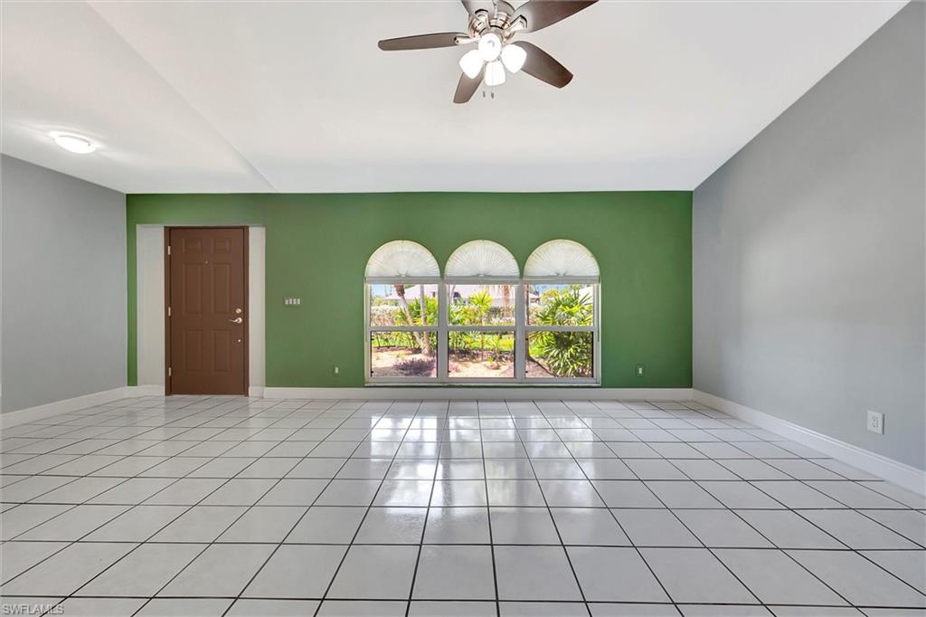 27375 Imperial Oaks Cir Property Photo 4