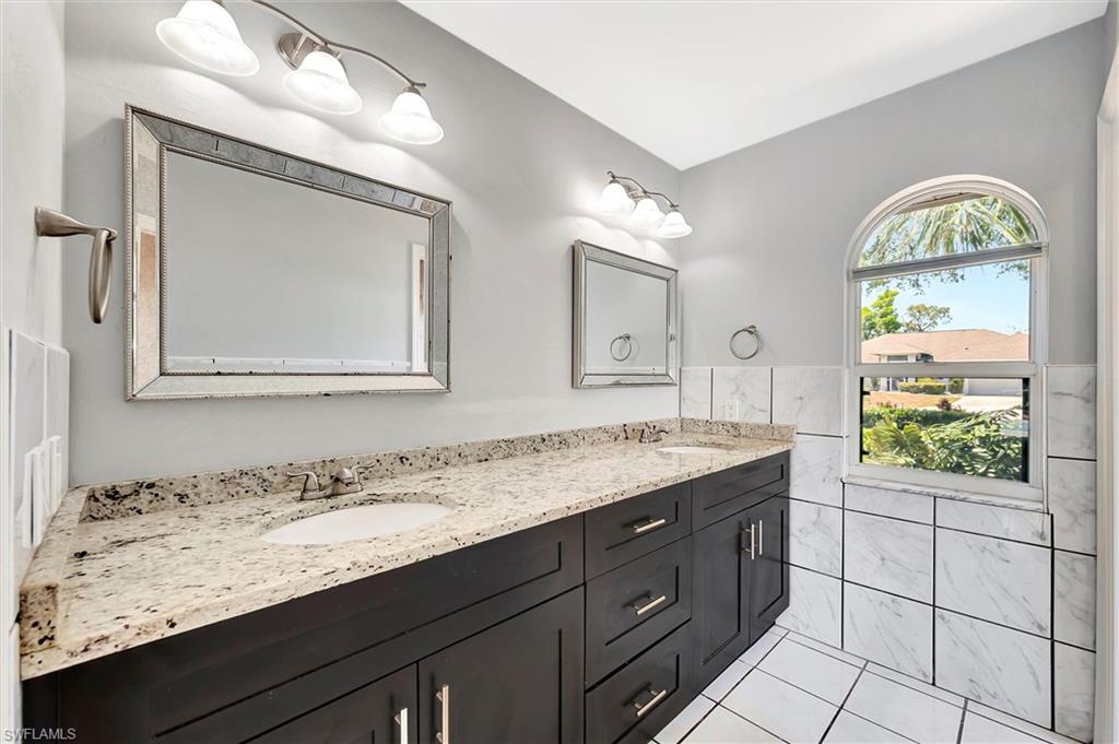 27375 Imperial Oaks Cir Property Photo 19