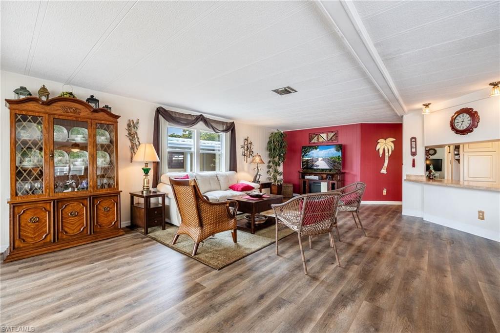 500 Jacklin Ln Property Photo 8