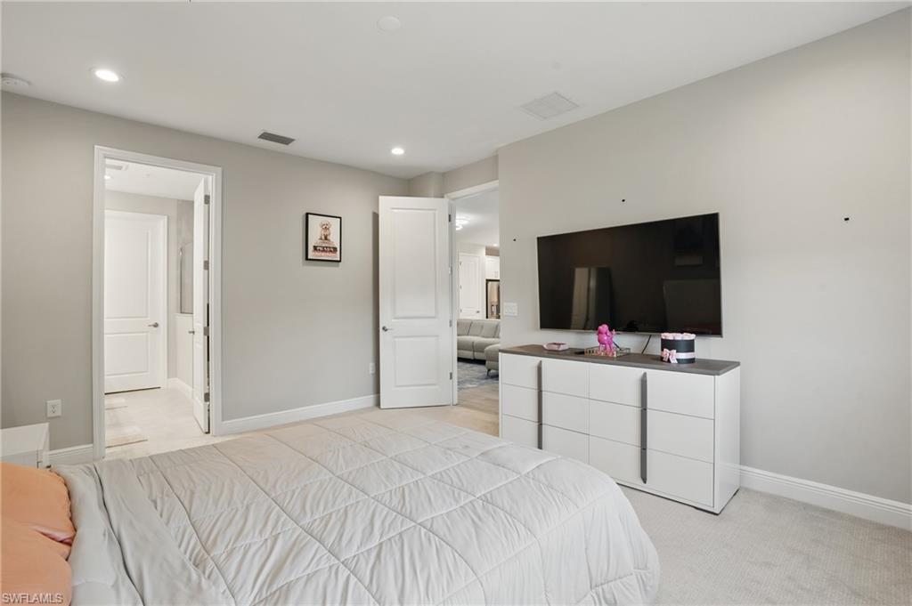 2567 Seychelles Dr # 206 Property Photo 10