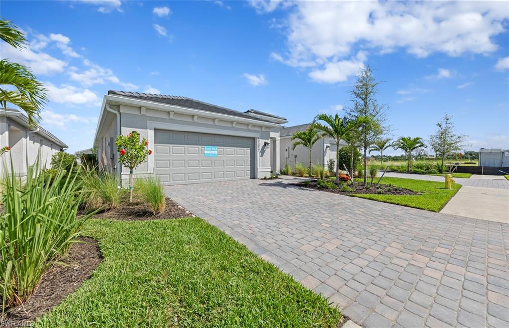 17317 Willow Tree Ln Property Photo 6
