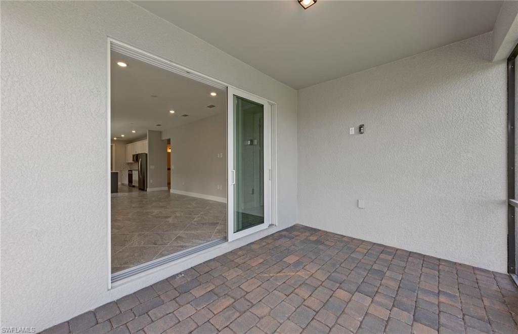 17317 Willow Tree Ln Property Photo 28