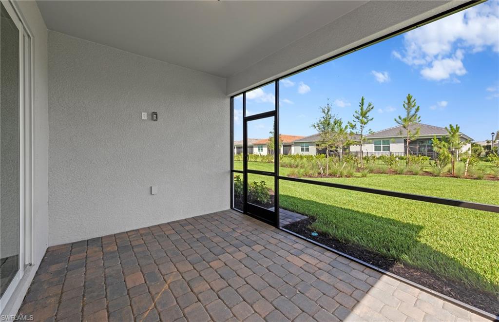 17317 Willow Tree Ln Property Photo 29